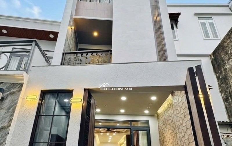 Nhà hẻm ô tô Quang Trung – Gần sân bay Tân Sơn Nhất